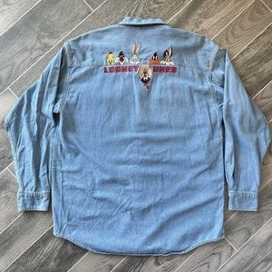 Vintage Y2K Warner Bros Studio Store Looney Tunes Denim Shirt Embroidered Size L